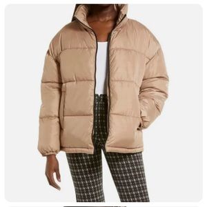 like new nordstrom puffy jacket
